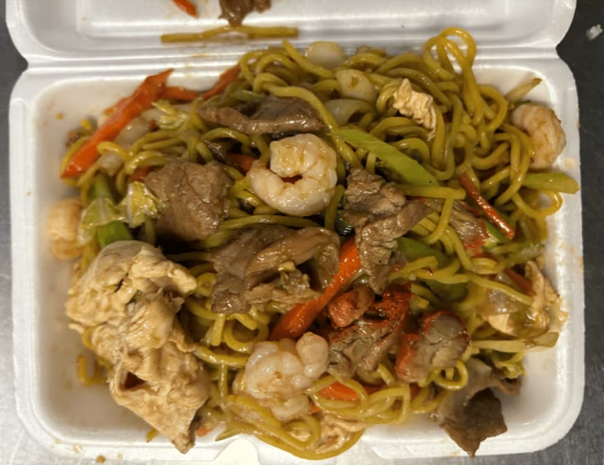 L1. Ten Ingredient Lo Mein.