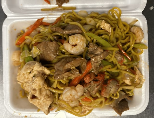 L1. Ten Ingredient Lo Mein.