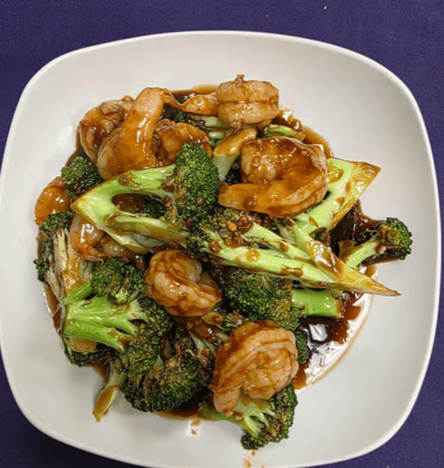 S8. Shrimp & Broccoli.