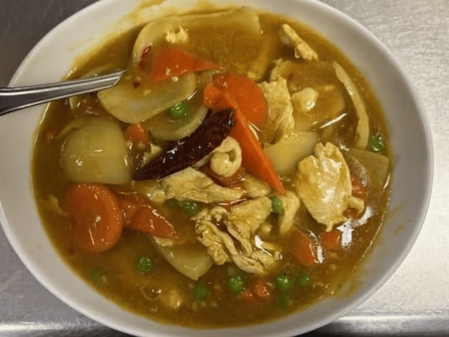 C2. Yellow Curry Chicken.