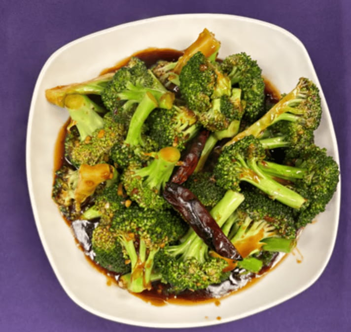 V2. Broccoli in Garlic Sauce.