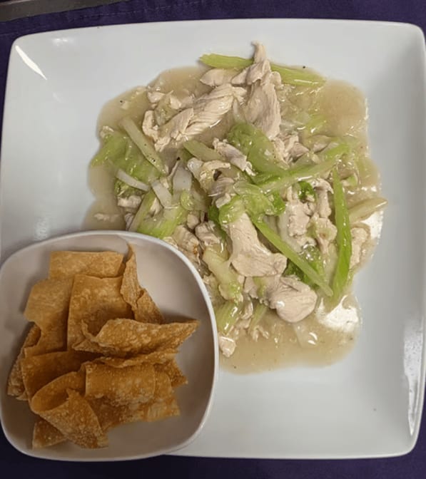 CH2. Chicken Chop Suey.