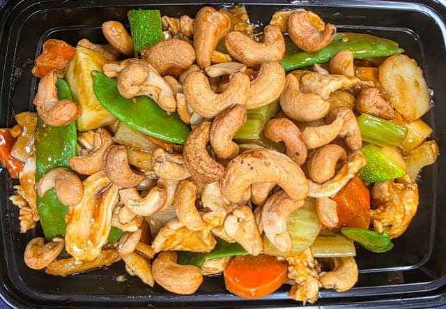 C5. Cashew Chicken with Snow Peas.