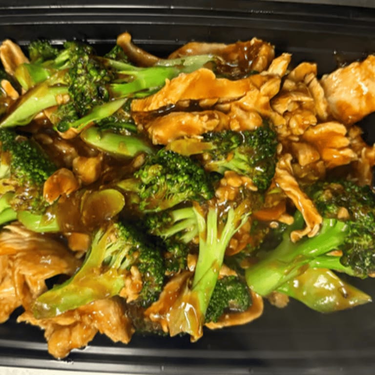 Takeout Delights: Chinese, Thai, and More