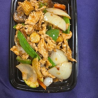 Garlic Basil Stir-Fry with Chicken