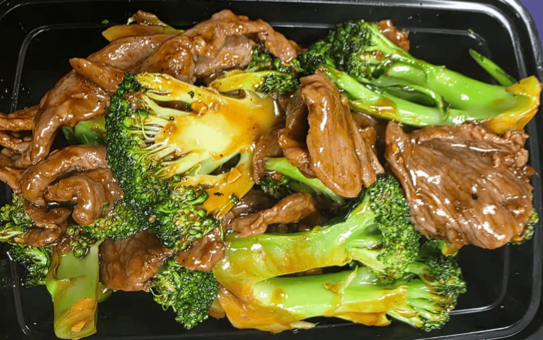 B3. Beef & Broccoli.