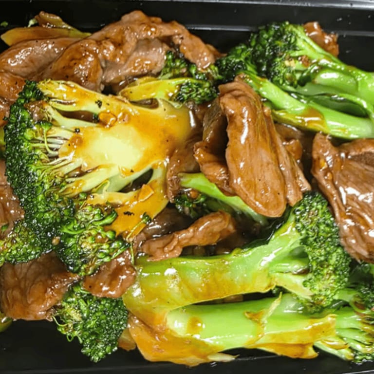 Dinner Delights: Chinese, Thai, and More