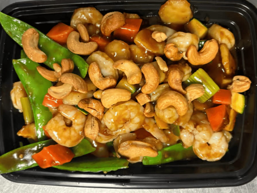 S7. Cashew Shrimp with Snow Peas.
